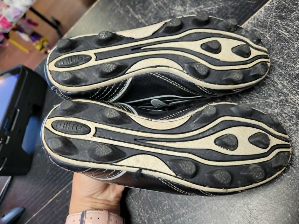 Mitre Soccer Cleat
