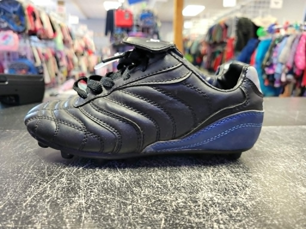 Spalding Soccer Cleats