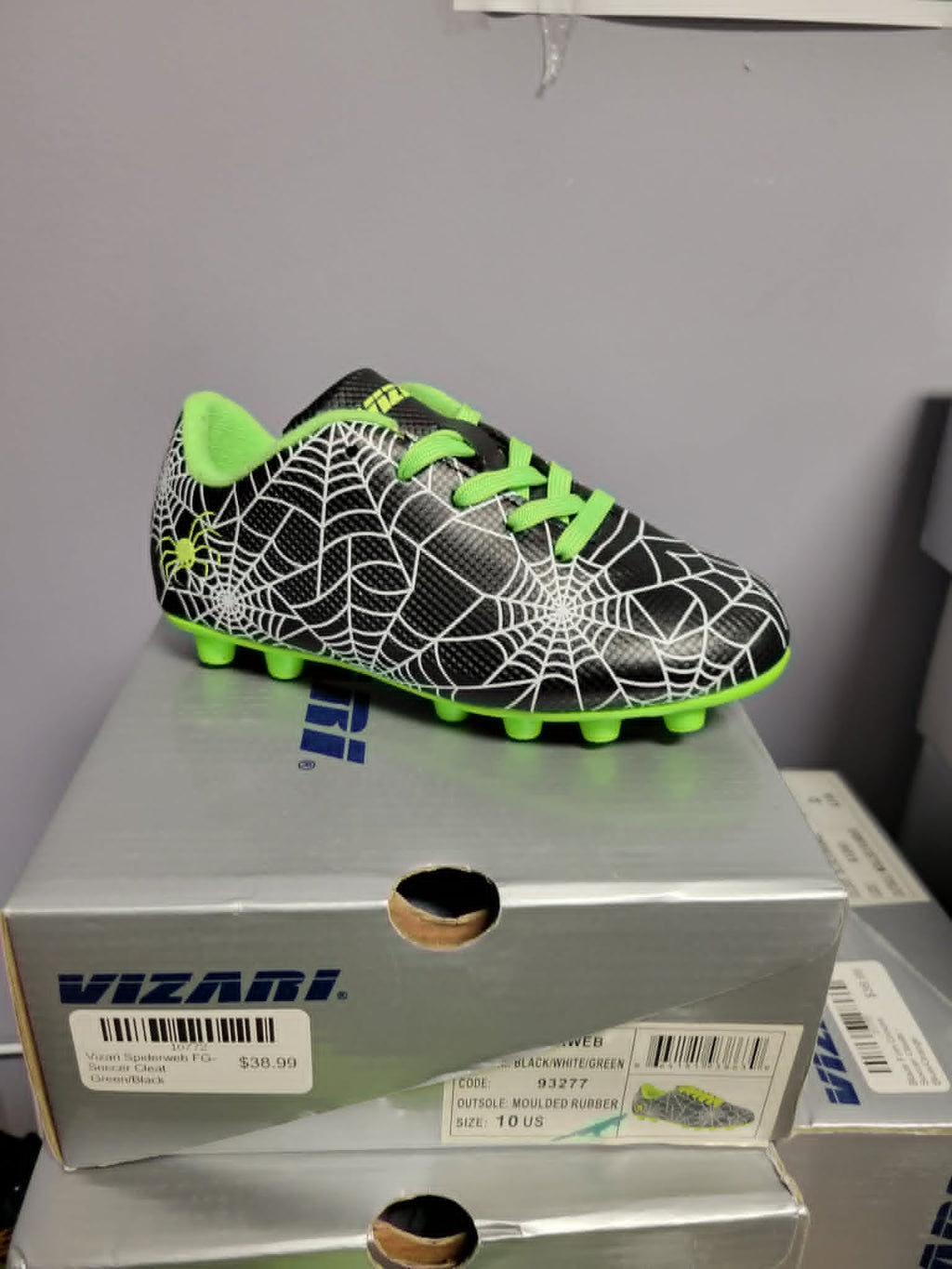 Vizari Youth Soccer Cleats – Black & Green Spider Web Design