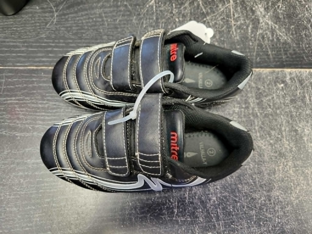 Mitre Soccer Cleat